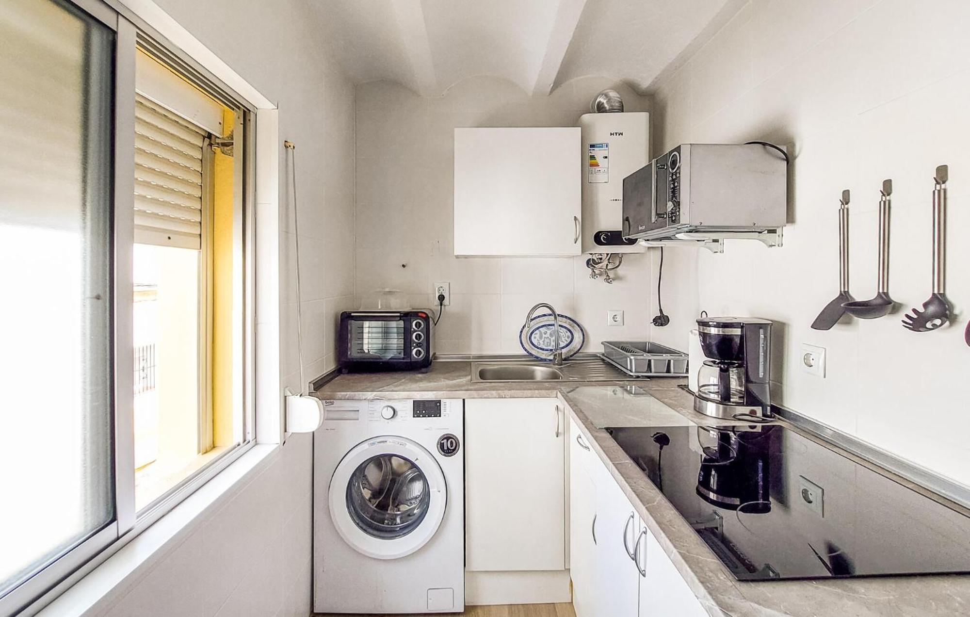 2 Bedroom Nice Apartment In Puerto Real Ngoại thất bức ảnh